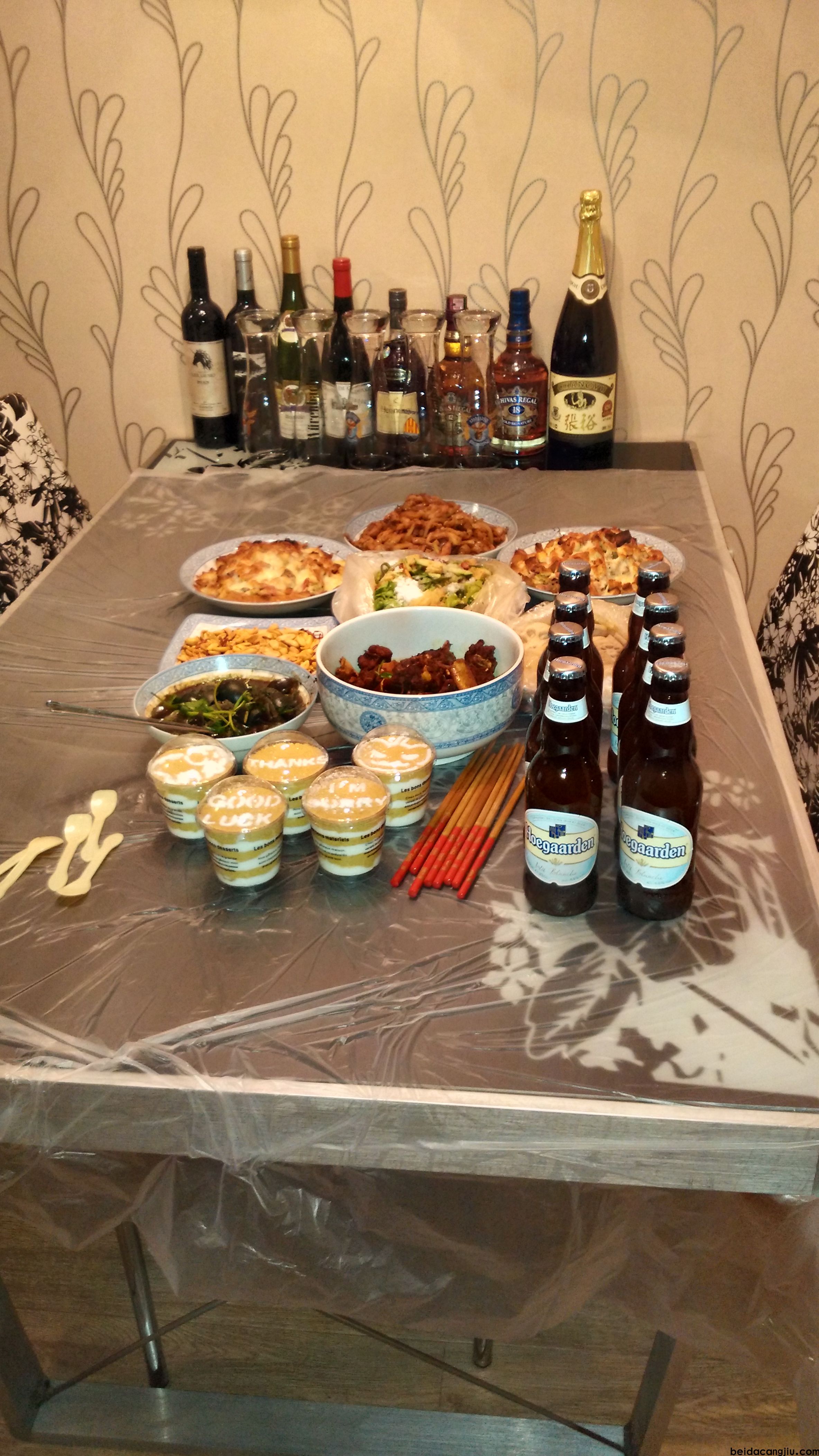 如何提高酒量！亲身经历从一杯脸红到脚踩整箱。