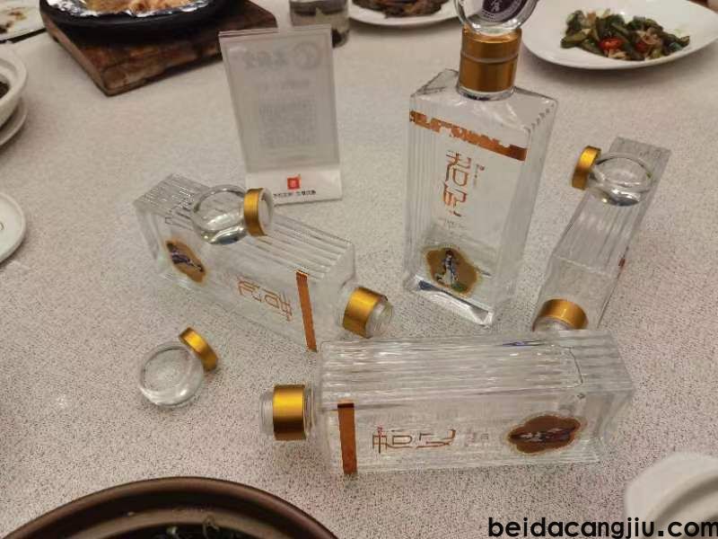 如何辨别白酒的好坏，真假白酒的区别是什么？